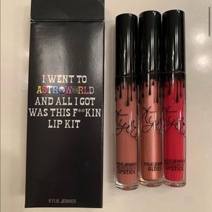 Kylie lip kit